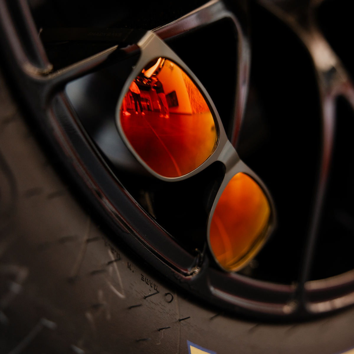 Metal Titan - 23XI Edition Red Polarized